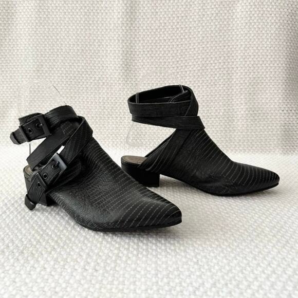 Matisse X Ascot Friday Black Leather Talon Wrap Ankle Open Back Booties 6 - Picture 1 of 15